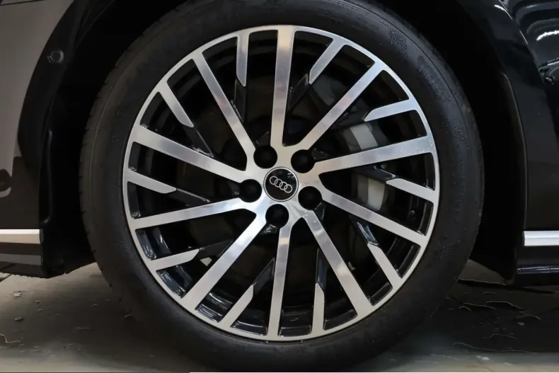 Audi A8 din 2025 cu 24.820 km - oferta AUD247482 - foto 7