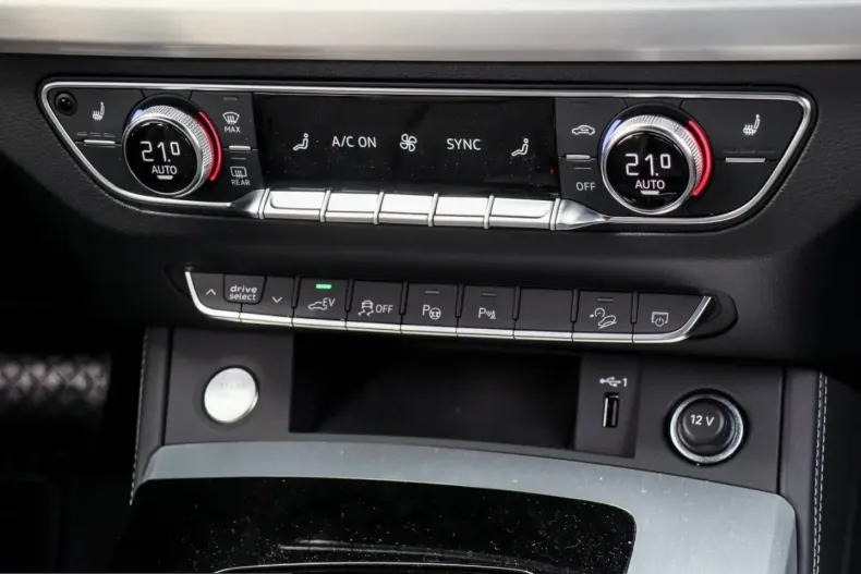 Audi Q5 din 2024 cu 39.000 km - oferta AUD247492 - foto 8
