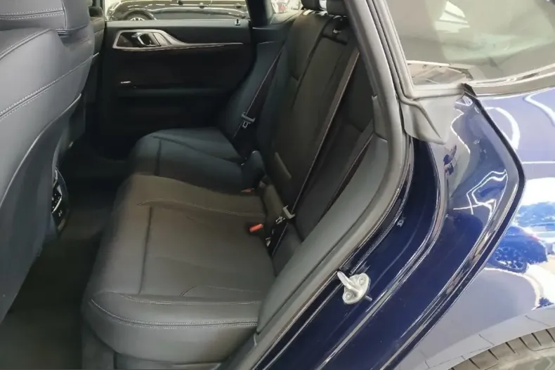 BMW 420 (Seria 4) din 2025 cu 36.000 km - oferta BMW247496 - foto 13