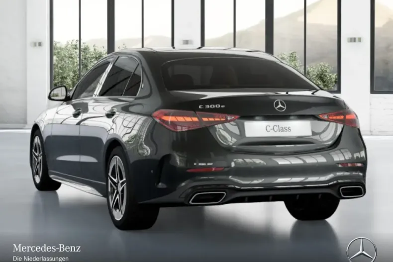 Mercedes-Benz C 300 (Clasa C) din 2023 cu 30.610 km - oferta MER247500 - foto 17