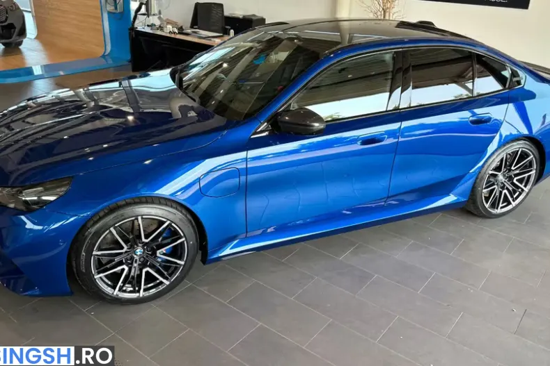 BMW M5 (Seria 5) din 2025 cu 9.299 km - oferta BMW247510 - foto 2