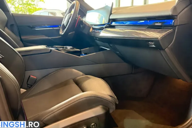 BMW M5 (Seria 5) din 2025 cu 9.299 km - oferta BMW247510 - foto 17