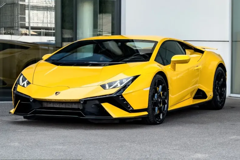 Lamborghini Huracán din 2024 cu 6.000 km - oferta LAM247515 - foto 1