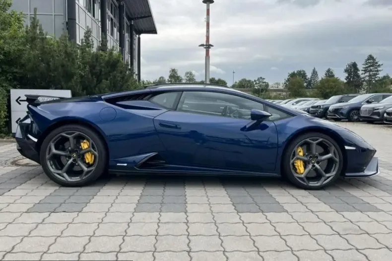 Lamborghini Huracán din 2024 cu 3.500 km - oferta LAM247516 - foto 4