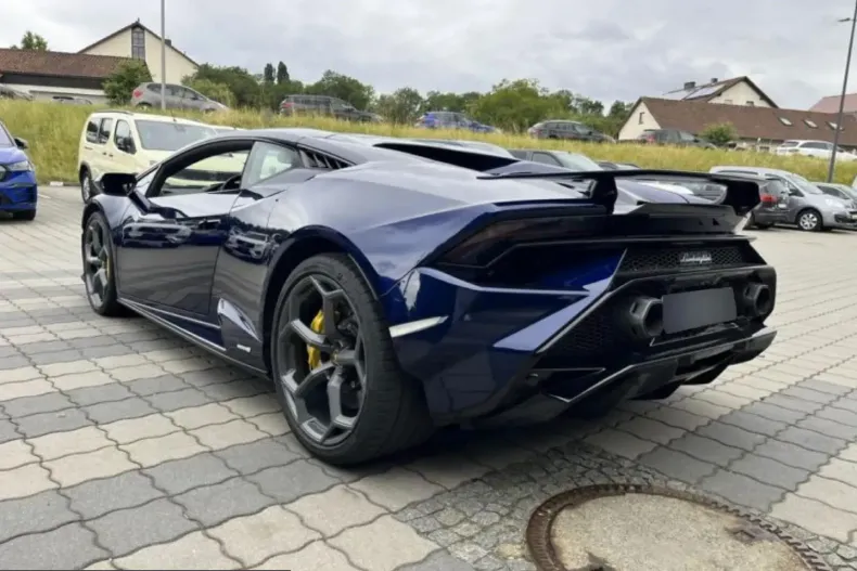 Lamborghini Huracán din 2024 cu 3.500 km - oferta LAM247516 - foto 7