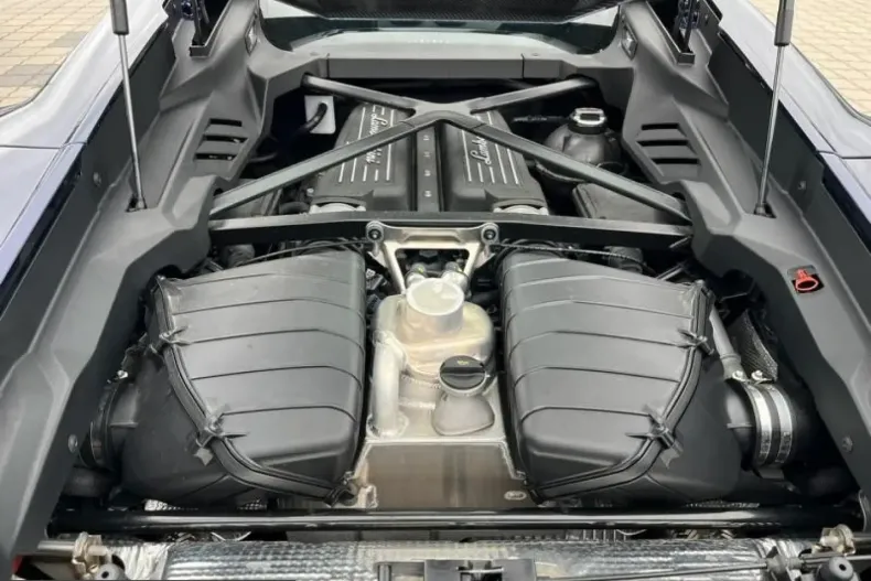 Lamborghini Huracán din 2024 cu 3.500 km - oferta LAM247516 - foto 28