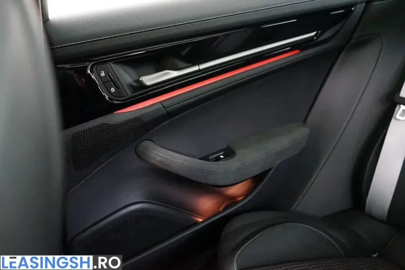 Porsche Panamera din 2024 cu 25.400 km - oferta POR247525 - foto 24