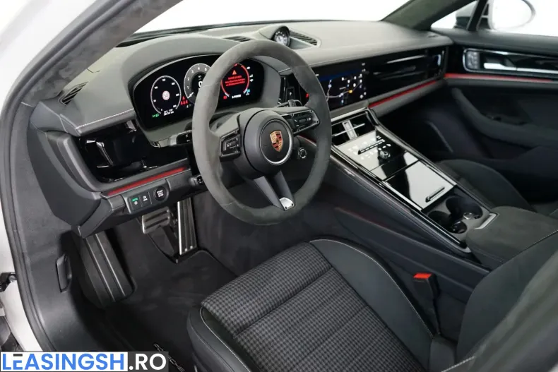 Porsche Panamera din 2024 cu 25.400 km - oferta POR247525 - foto 25