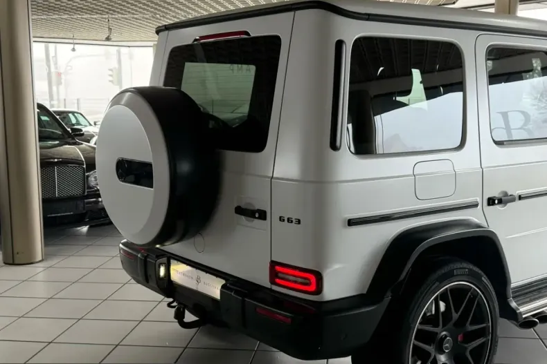 Mercedes-Benz G 63 AMG (Clasa G) din 2024 cu 30.803 km - oferta MER247537 - foto 7