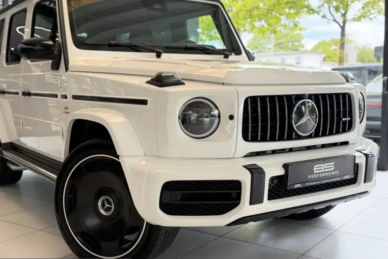 Mercedes-Benz G 63 AMG (Clasa G) din 2024 cu 44.000 km - oferta MER247538 - foto 4