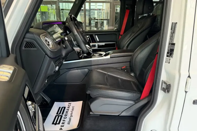 Mercedes-Benz G 63 AMG (Clasa G) din 2024 cu 44.000 km - oferta MER247538 - foto 12