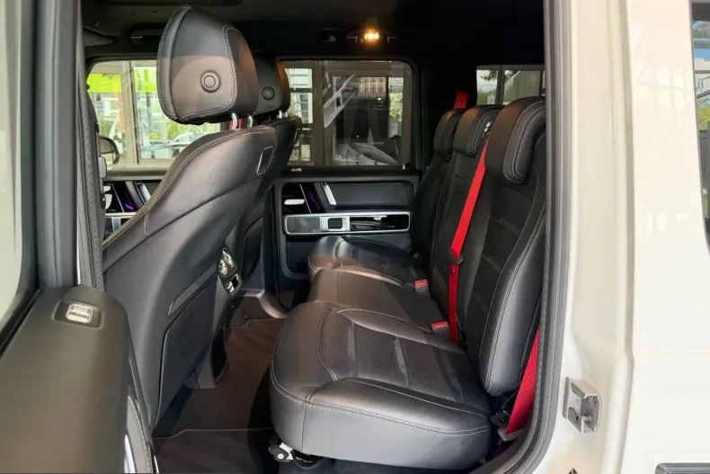 Mercedes-Benz G 63 AMG (Clasa G) din 2024 cu 44.000 km - oferta MER247538 - foto 20