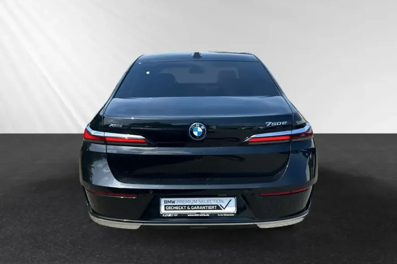 BMW 750 (Seria 7) din 2025 cu 14.307 km - oferta BMW247549 - foto 11