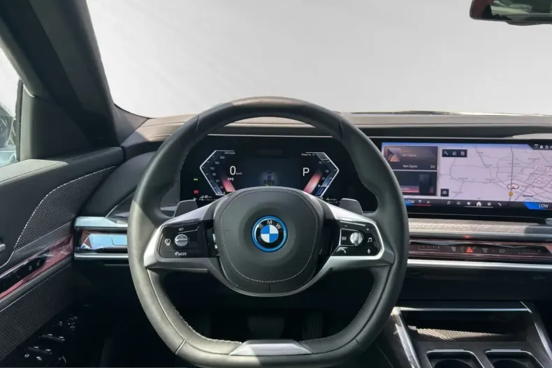 BMW 750 (Seria 7) din 2025 cu 14.307 km - oferta BMW247549 - foto 12