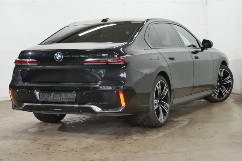 BMW 740 (Seria 7) din 2025 cu 42.000 km - oferta BMW247551 - foto 4