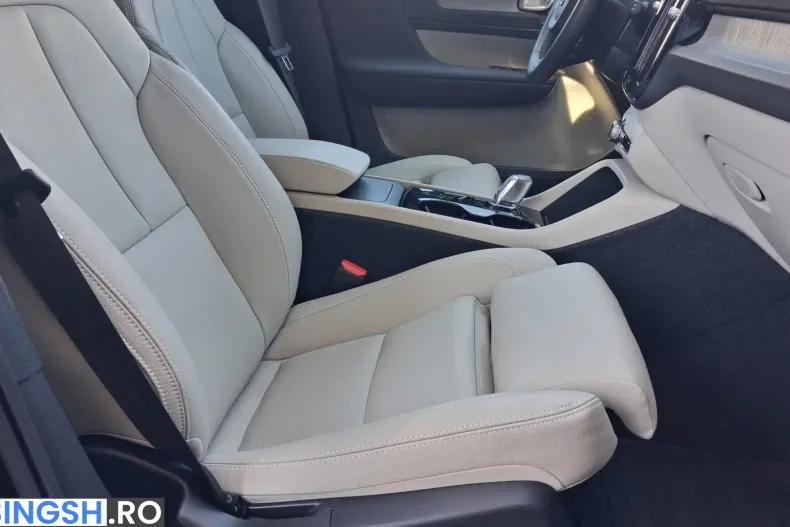 Volvo XC40 din 2026 cu 5.789 km - oferta VOL247552 - foto 33