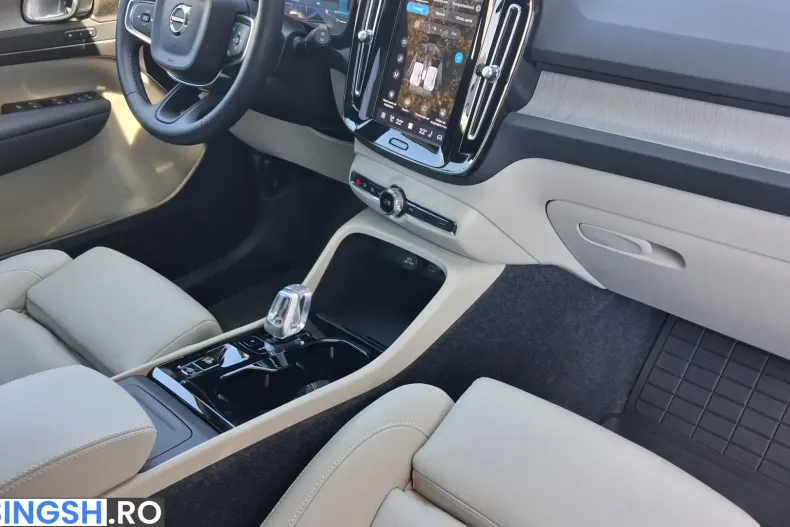 Volvo XC40 din 2026 cu 5.789 km - oferta VOL247552 - foto 34