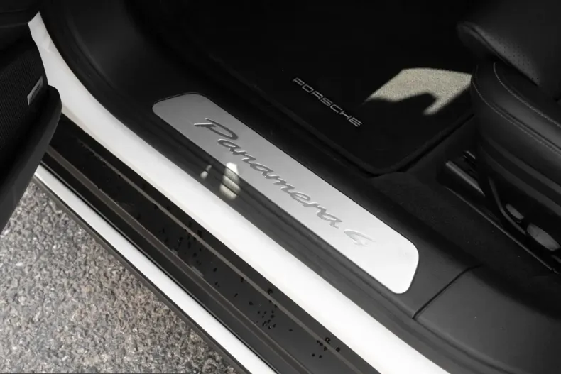 Porsche Panamera din 2025 cu 12.100 km - oferta POR247553 - foto 23