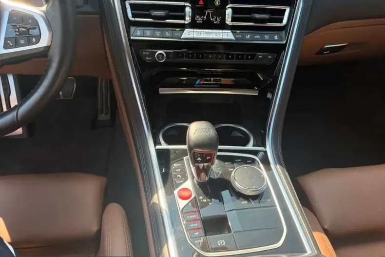 BMW M8 (Seria 8) din 2023 cu 86.005 km - oferta BMW247557 - foto 13