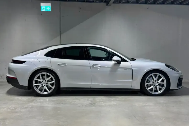Porsche Panamera din 2025 cu 11.600 km - oferta POR247559 - foto 6