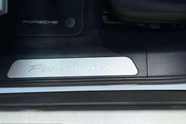 Porsche Panamera din 2025 cu 11.600 km - oferta POR247559 - foto 14