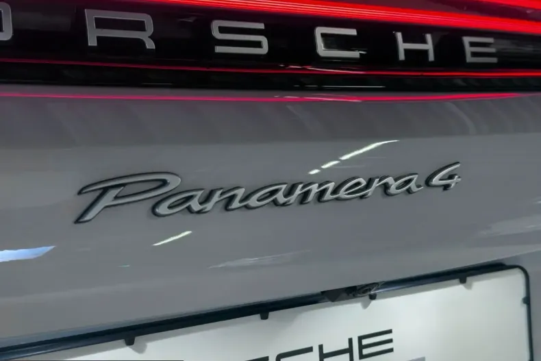 Porsche Panamera din 2025 cu 11.600 km - oferta POR247559 - foto 28