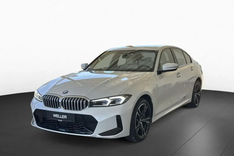 BMW 330 (Seria 3) din 2025 cu 9.171 km - oferta BMW247561 - foto 1