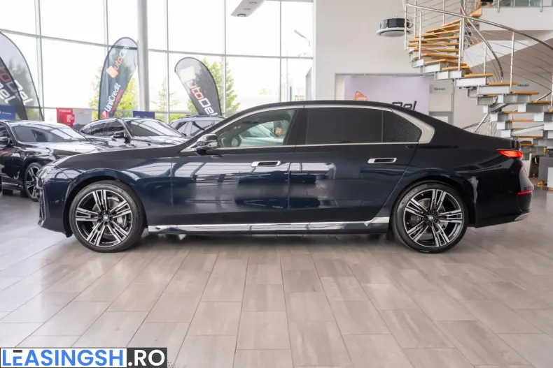 BMW 740 (Seria 7) din 2024 cu 70.400 km - oferta BMW247562 - foto 4