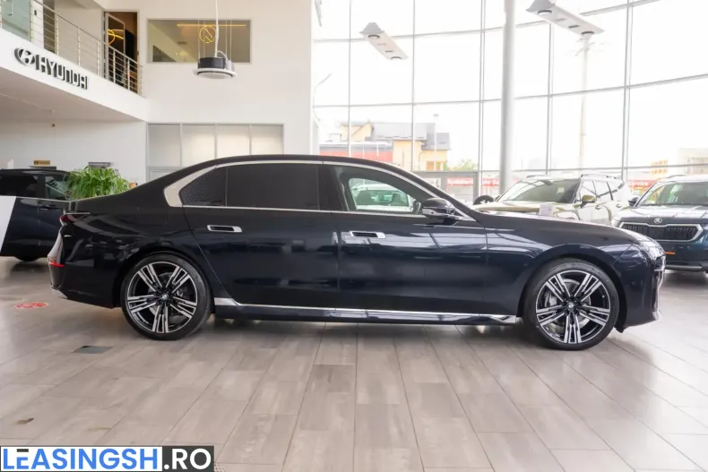BMW 740 (Seria 7) din 2024 cu 70.400 km - oferta BMW247562 - foto 5
