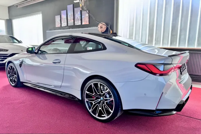 BMW M4 (Seria 4) din 2021 cu 65.404 km - oferta BMW247569 - foto 8