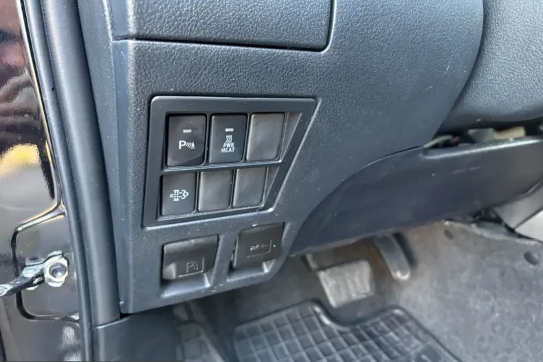 Toyota Hilux din 2022 cu 80.800 km - oferta TOY247573 - foto 18