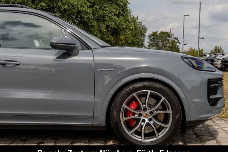Porsche Cayenne din 2025 cu 19.200 km - oferta POR247576 - foto 17
