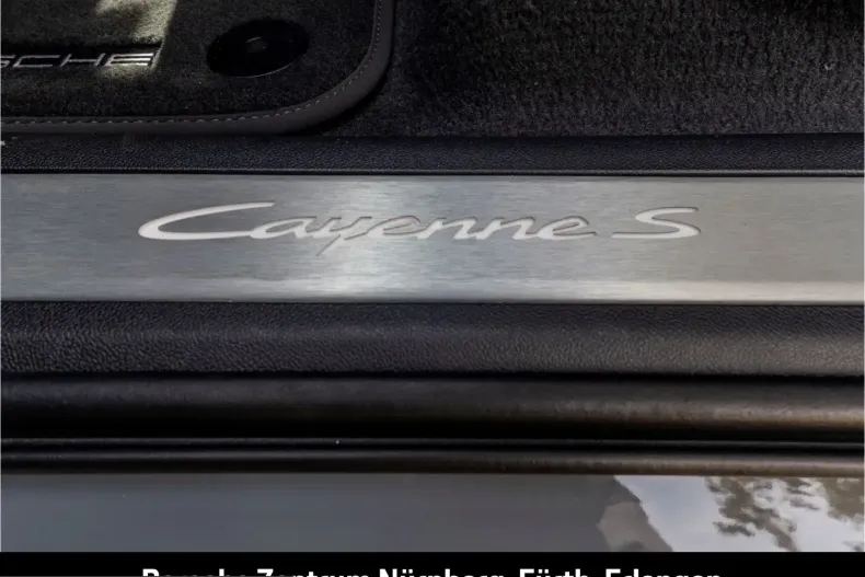 Porsche Cayenne din 2025 cu 19.200 km - oferta POR247576 - foto 34