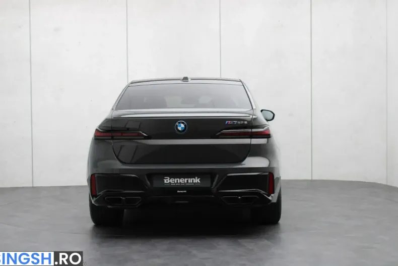 BMW M760 (Seria 7) din 2023 cu 32.109 km - oferta BMW247578 - foto 47