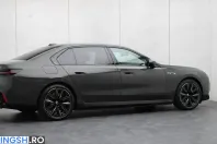 BMW M760 (Seria 7) din 2023 cu 32.109 km - oferta BMW247578 - foto 48