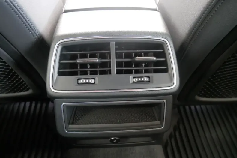 Audi A7 din 2023 cu 30.560 km - oferta AUD247579 - foto 13