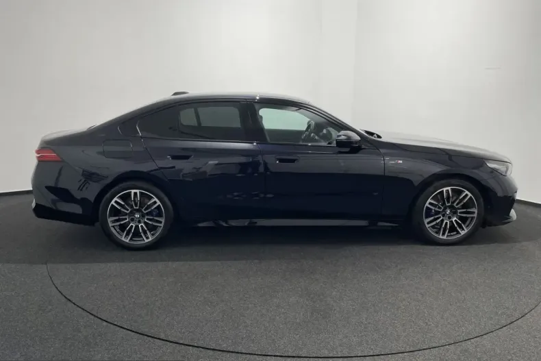 BMW 520 (Seria 5) din 2024 cu 64.705 km - oferta BMW247586 - foto 4