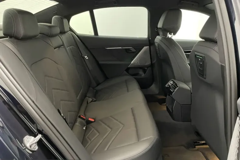 BMW 520 (Seria 5) din 2024 cu 64.705 km - oferta BMW247586 - foto 11