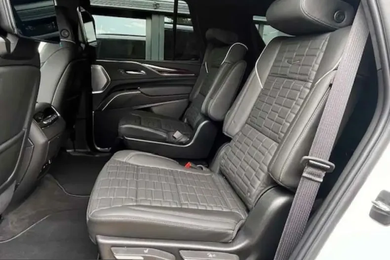 Cadillac Escalade din 2025 cu 28.000 km - oferta CAD247587 - foto 9
