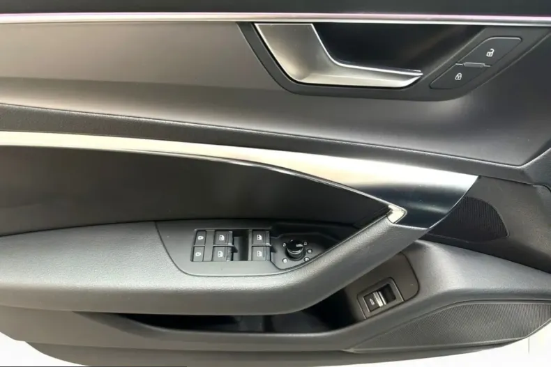 Audi A7 din 2023 cu 78.180 km - oferta AUD247588 - foto 9