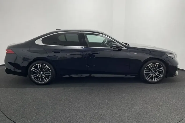 BMW 520 (Seria 5) din 2024 cu 63.124 km - oferta BMW247590 - foto 4