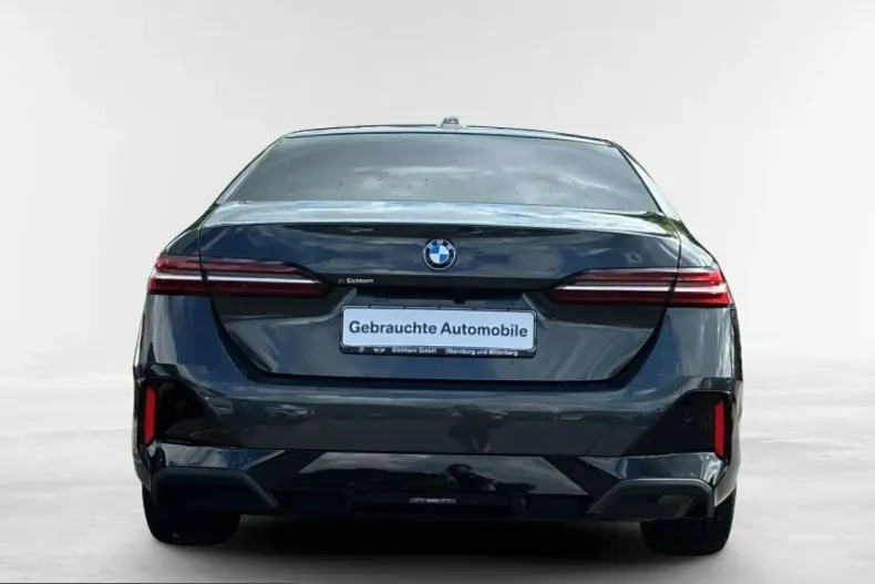 BMW 520 (Seria 5) din 2024 cu 44.090 km - oferta BMW247591 - foto 3