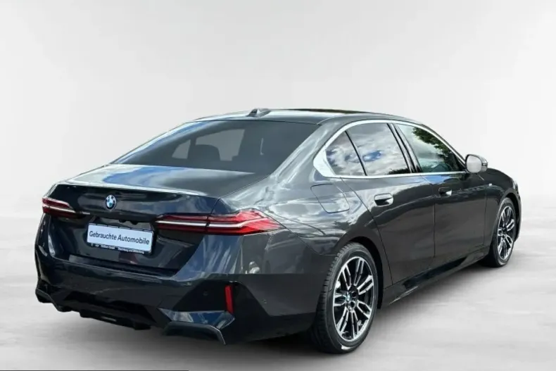 BMW 520 (Seria 5) din 2024 cu 44.090 km - oferta BMW247591 - foto 4