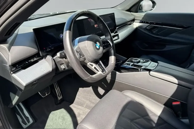 BMW 520 (Seria 5) din 2024 cu 44.090 km - oferta BMW247591 - foto 7
