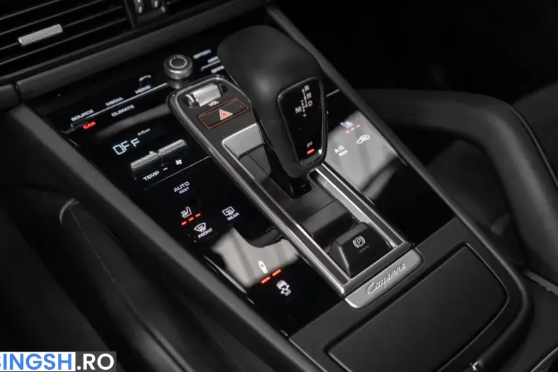 Porsche Cayenne din 2022 cu 74.500 km - oferta POR247595 - foto 9
