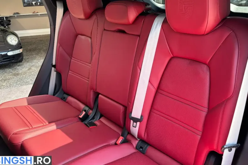 Porsche Cayenne din 2022 cu 42.000 km - oferta POR247596 - foto 11