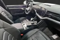 Volkswagen Touareg din 2021 cu 113.500 km - oferta VOL247599 - foto 8