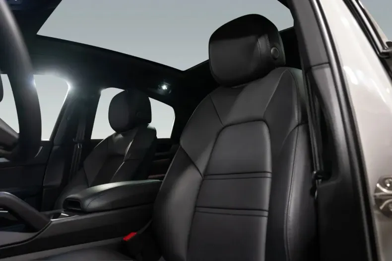 Porsche Cayenne din 2025 cu 11.300 km - oferta POR247601 - foto 5