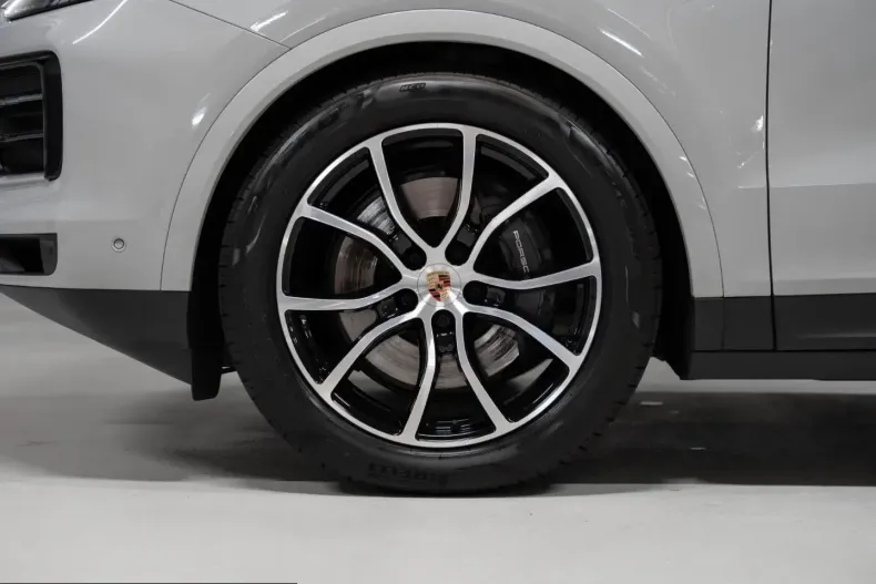 Porsche Cayenne din 2025 cu 11.300 km - oferta POR247601 - foto 6