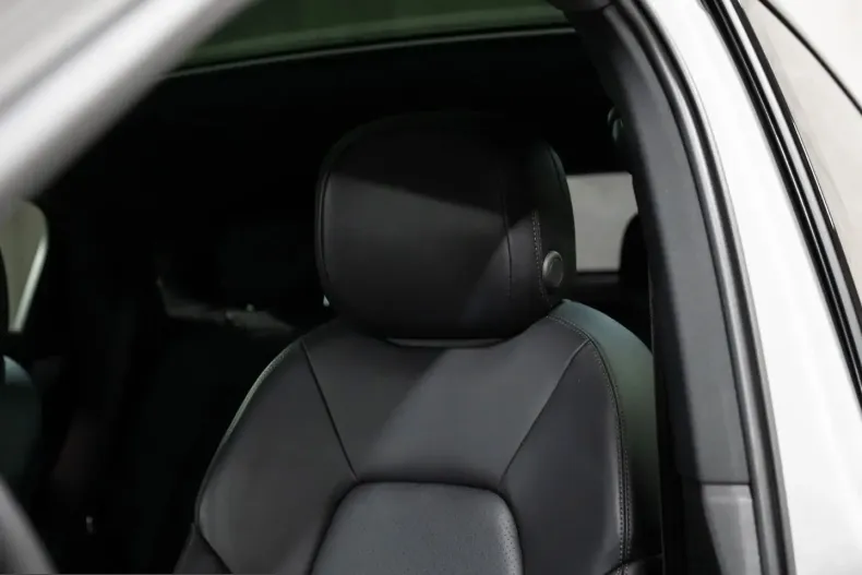 Porsche Cayenne din 2025 cu 11.300 km - oferta POR247601 - foto 29